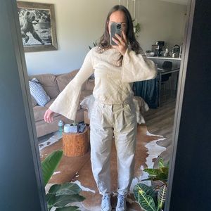 Alice and Olivia Wool Cashmere Bell Sleeve Sweater